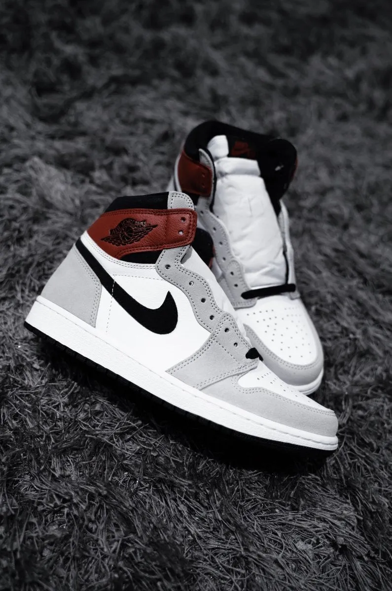 Jordan 1 Retro High Light Smoke Grey