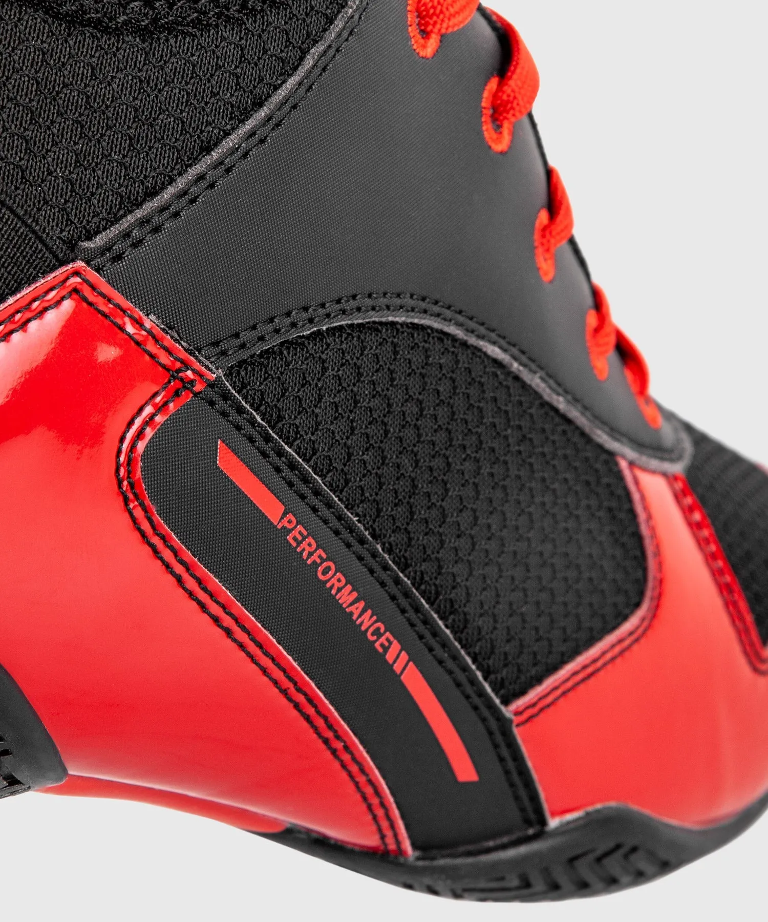 Venum Elite Boxing Shoes - Black/Red