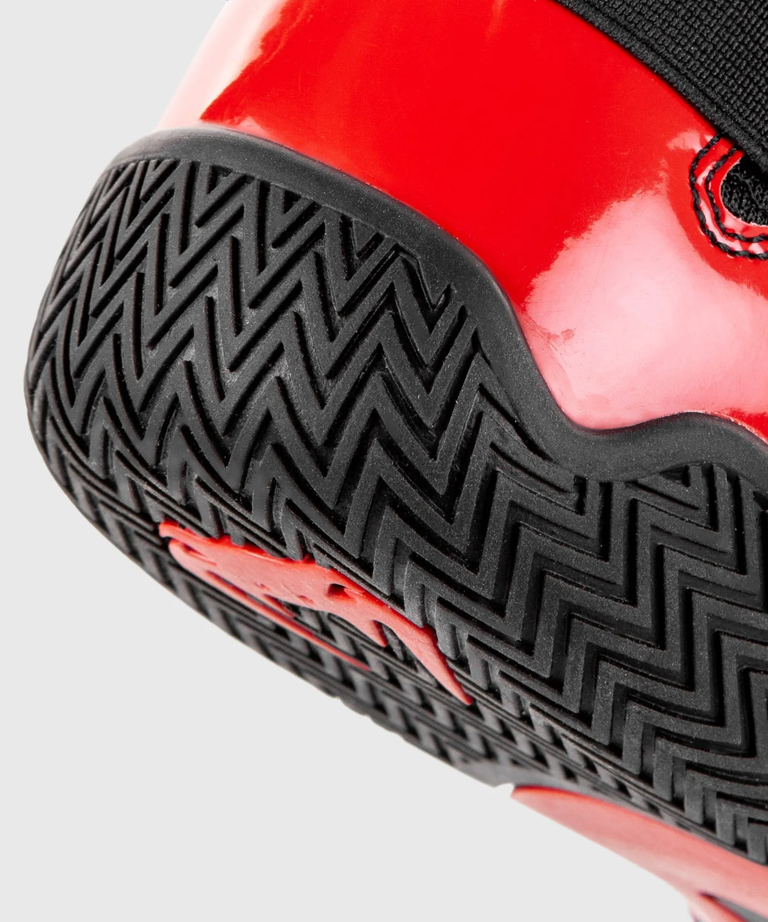 Venum Elite Boxing Shoes - Black/Red